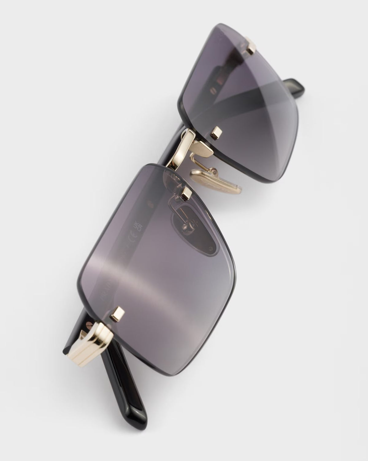 PRADA ICONIQUE