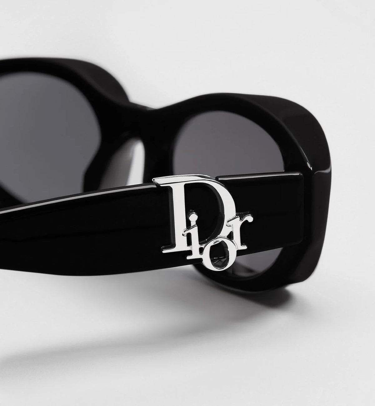 DIOR OVALES
